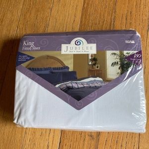 Jubilee 180 Thread King Sheet Fitted